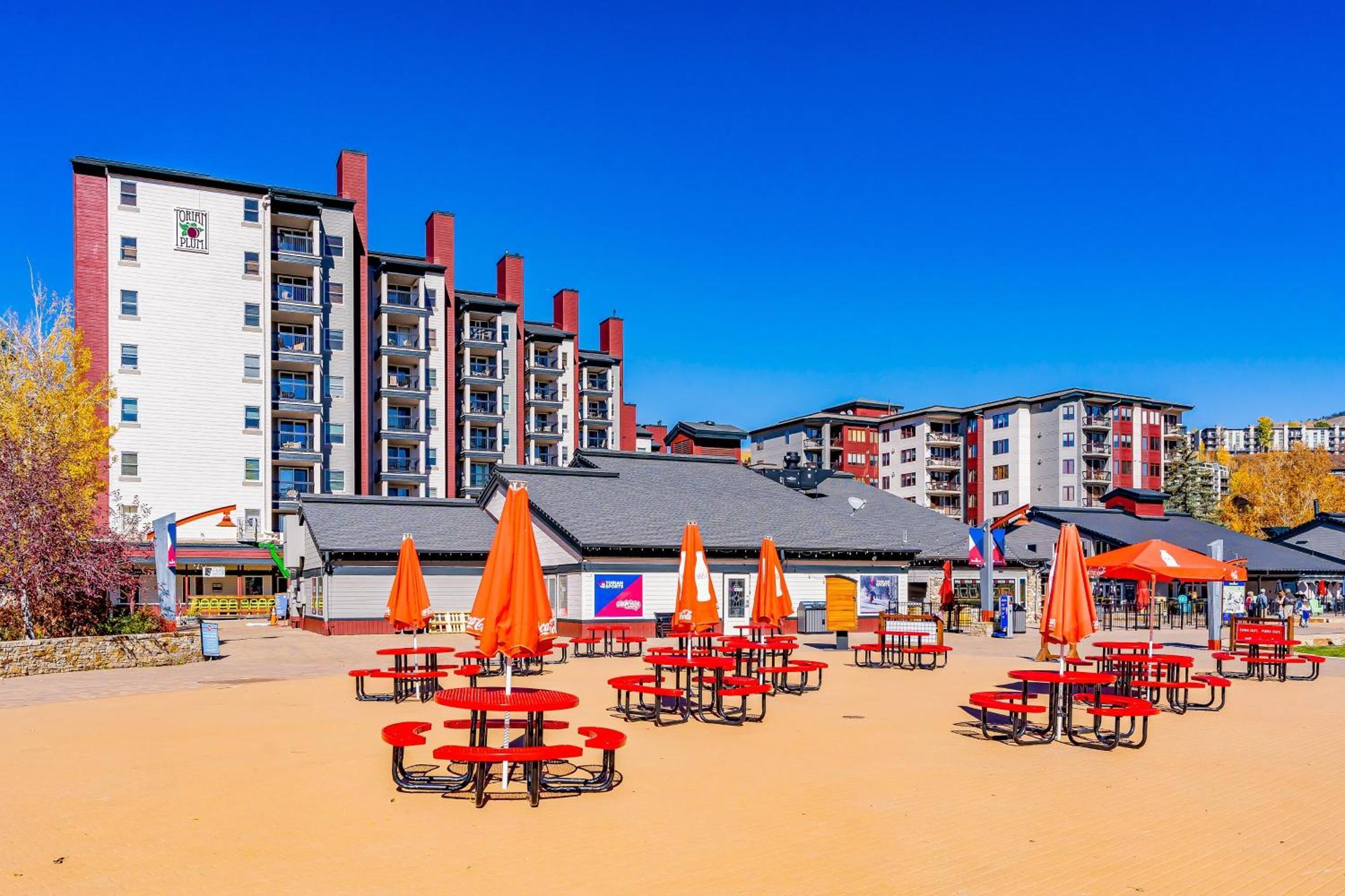 스팀 보트 스프링스 Torian Plum Plaza 204 아파트 외부 사진