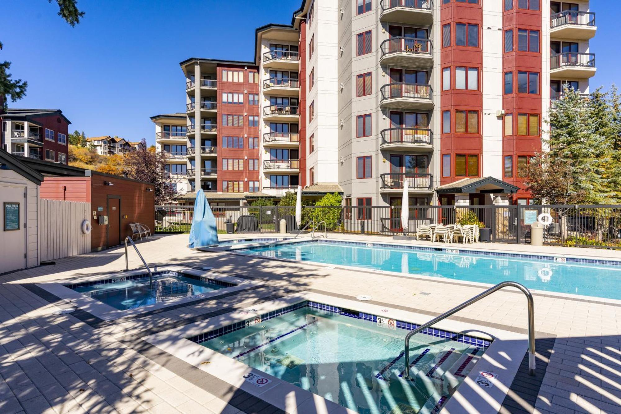스팀 보트 스프링스 Torian Plum Plaza 204 아파트 외부 사진